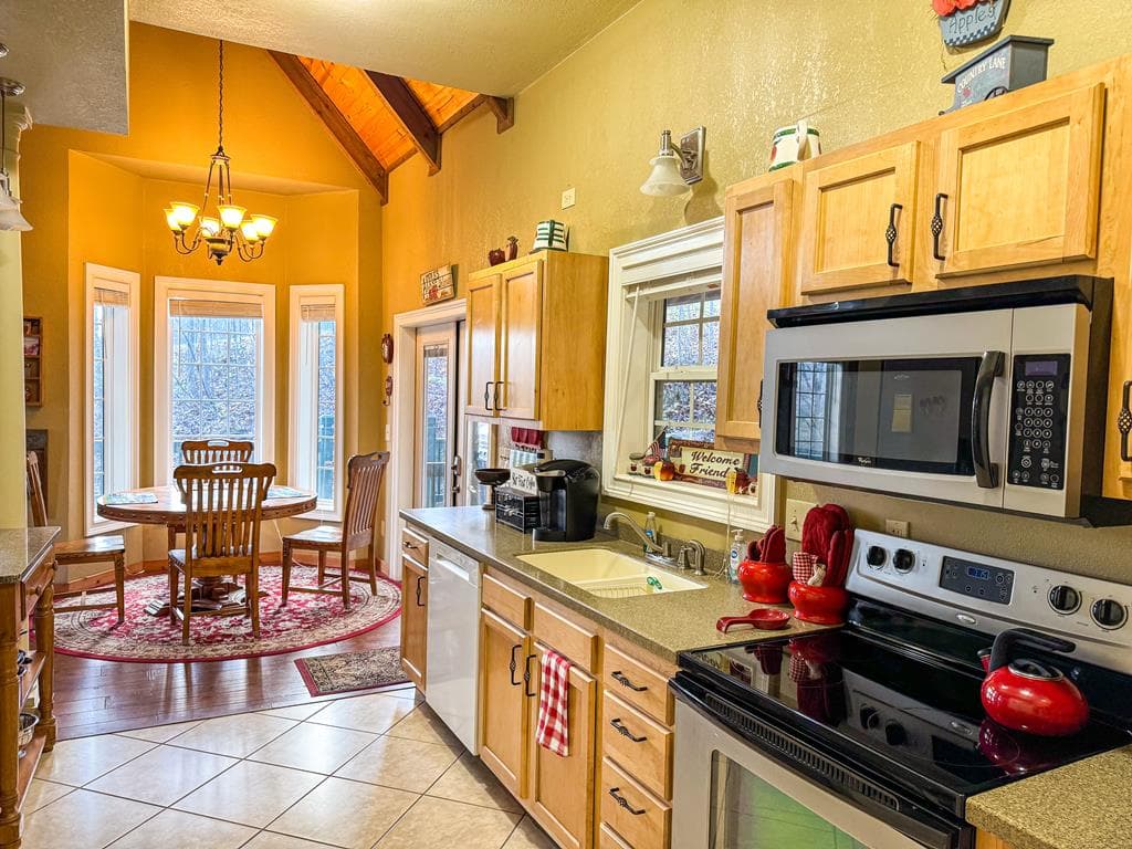 157 Frontier Drive, Hayesville NC 28904 - Photo