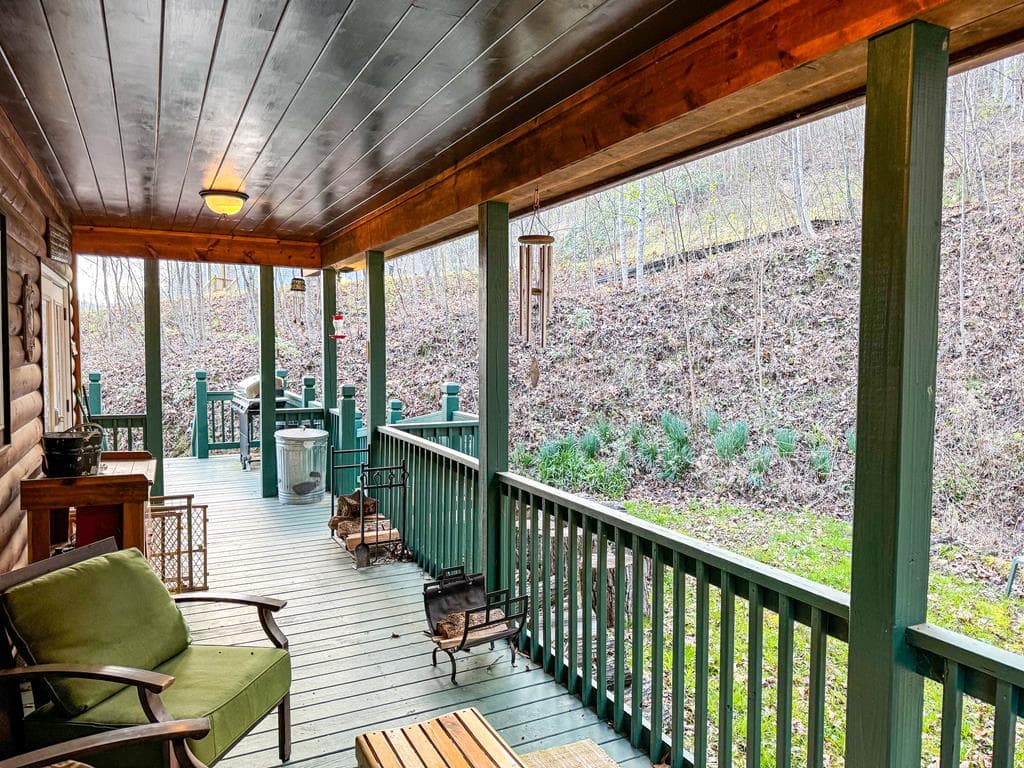 157 Frontier Drive, Hayesville NC 28904 - Photo