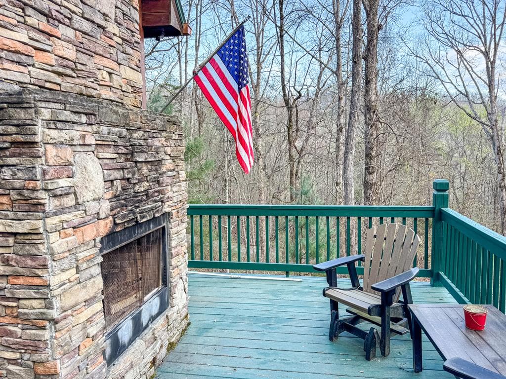 157 Frontier Drive, Hayesville NC 28904 - Photo