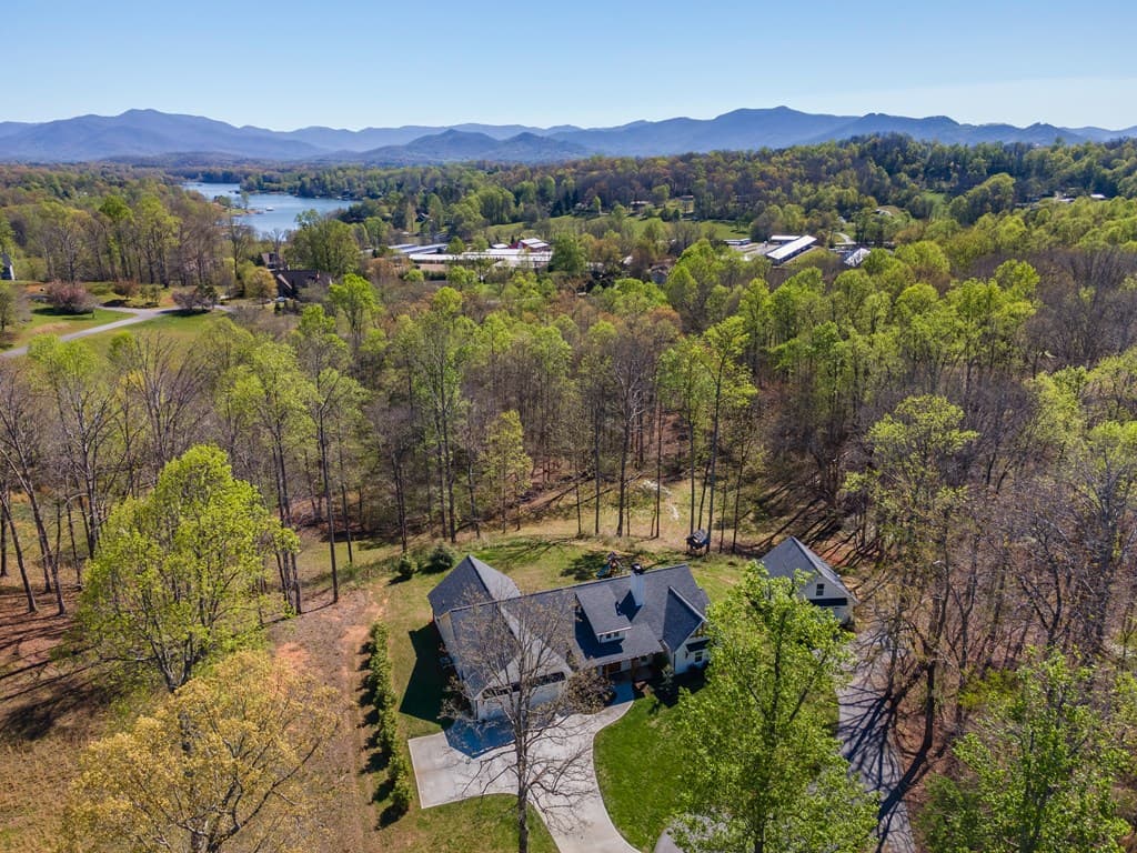 47 Meadow Brooke Court, Young Harris GA 30582 - Photo