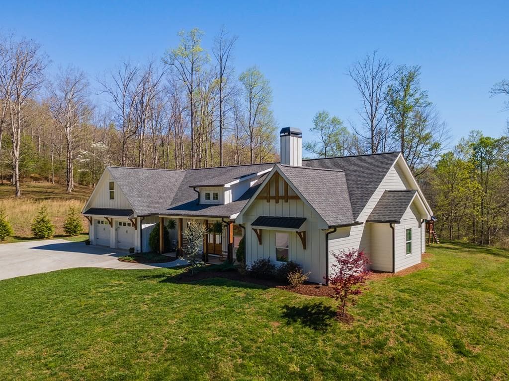 47 Meadow Brooke Court, Young Harris GA 30582 - Primary photo