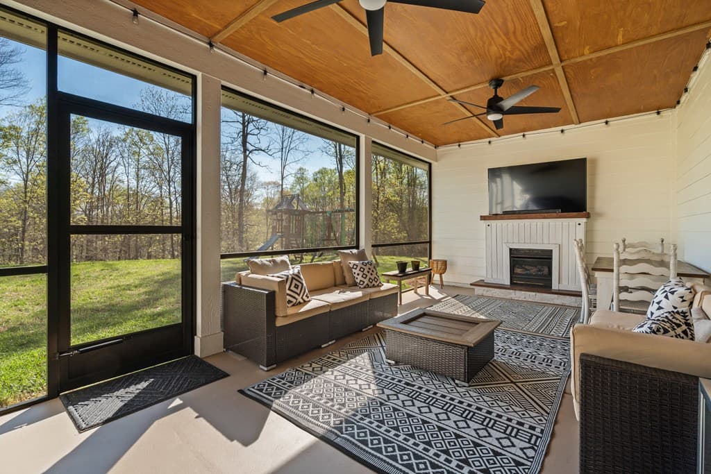 47 Meadow Brooke Court, Young Harris GA 30582 - Photo