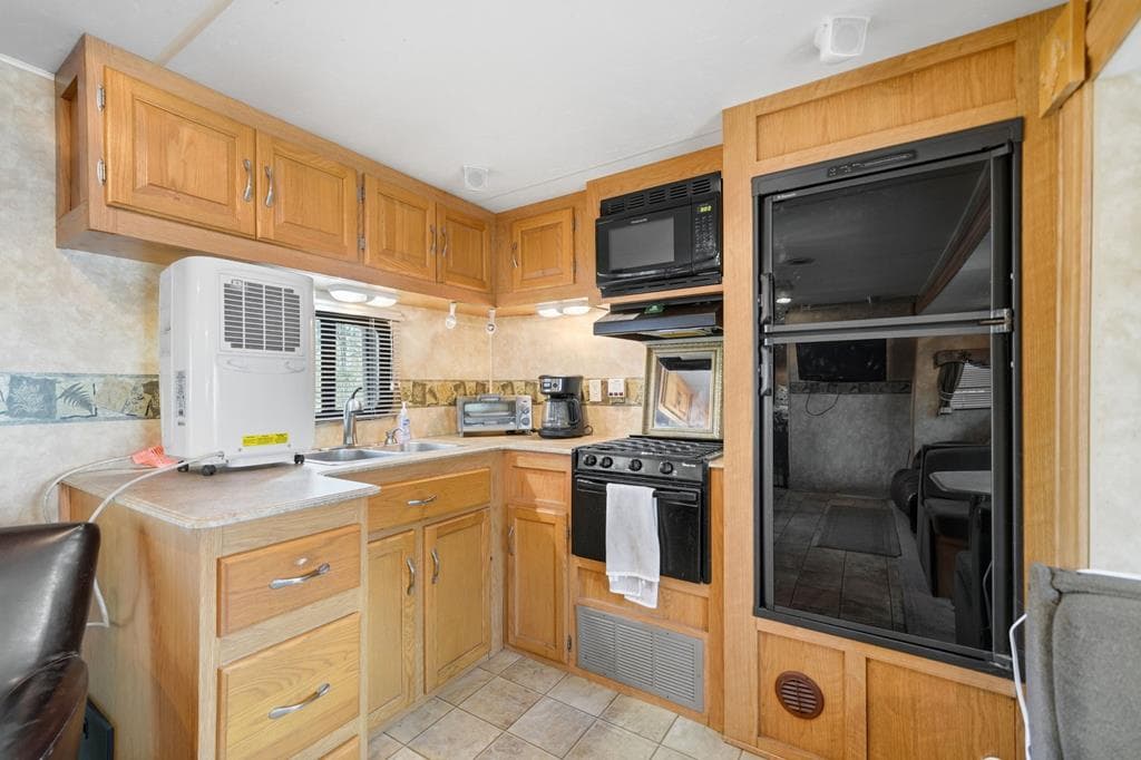 96 10th Street, Ellijay GA 30540 - Photo