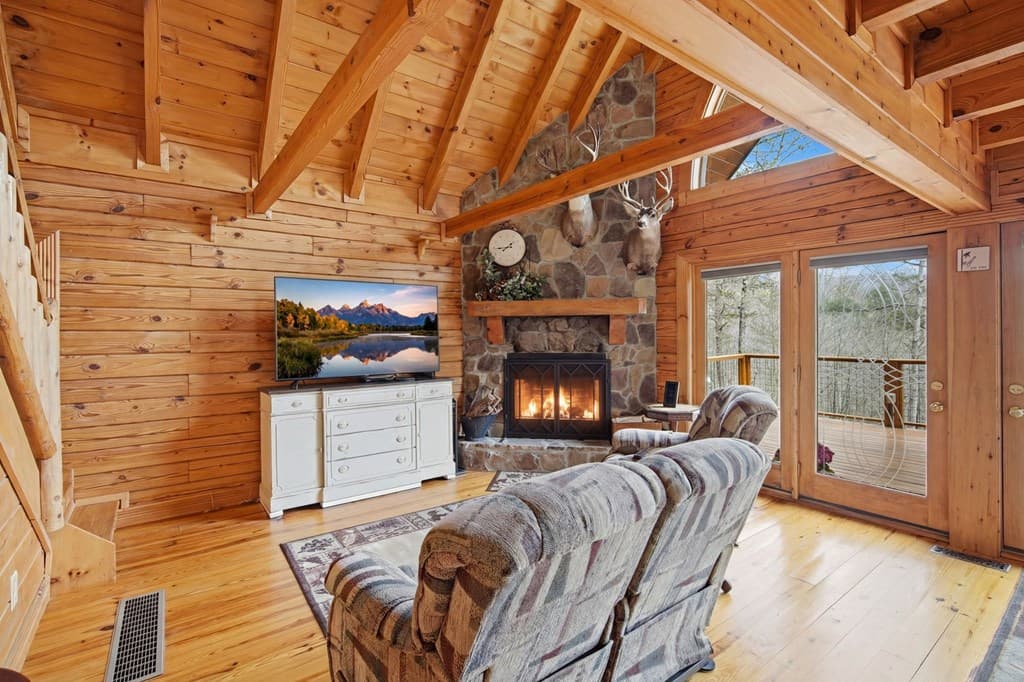 1399 Old Parker Place Road, Ellijay GA 30536 - Photo