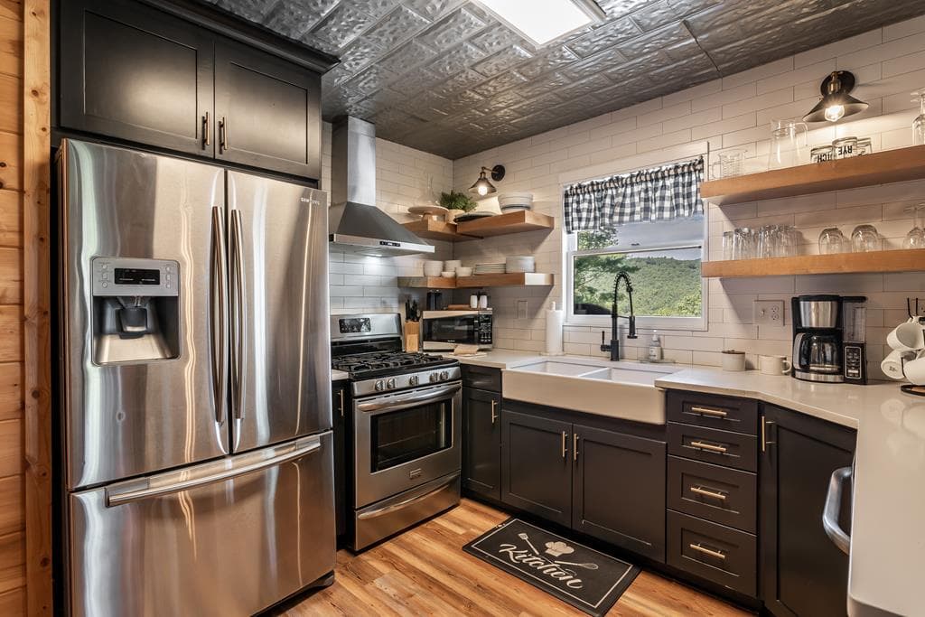 114 Boone Court, Ellijay GA 30540 - Photo