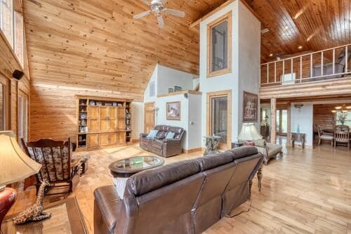 978 Ashley Lane, Young Harris GA 30582 - Photo