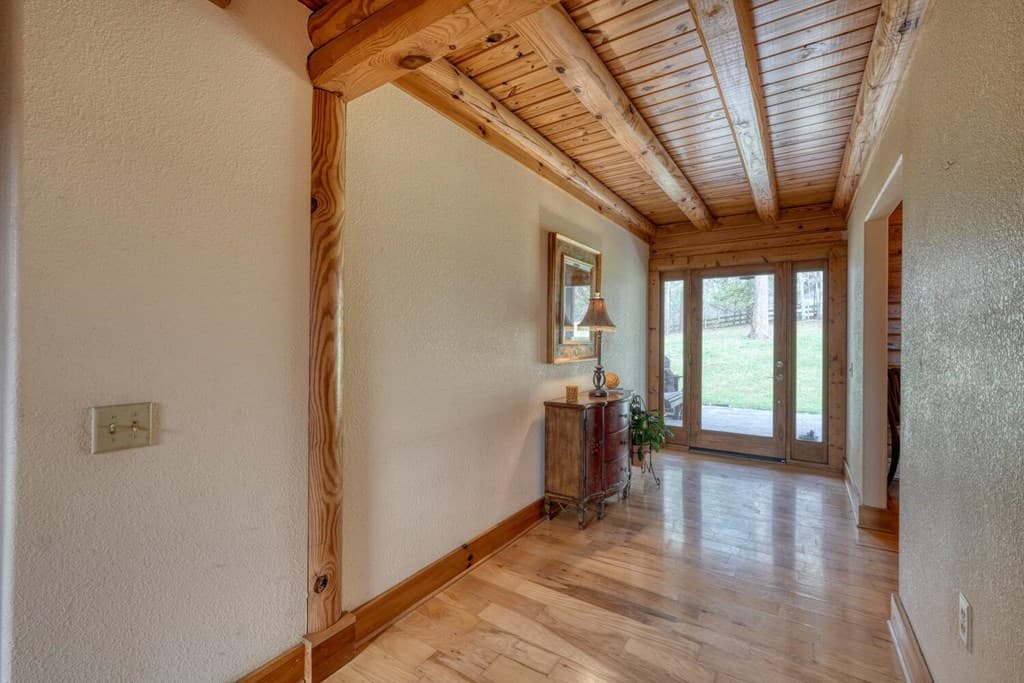 978 Ashley Lane, Young Harris GA 30582 - Photo