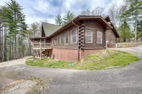 978 Ashley Lane, Young Harris GA 30582 - Photo
