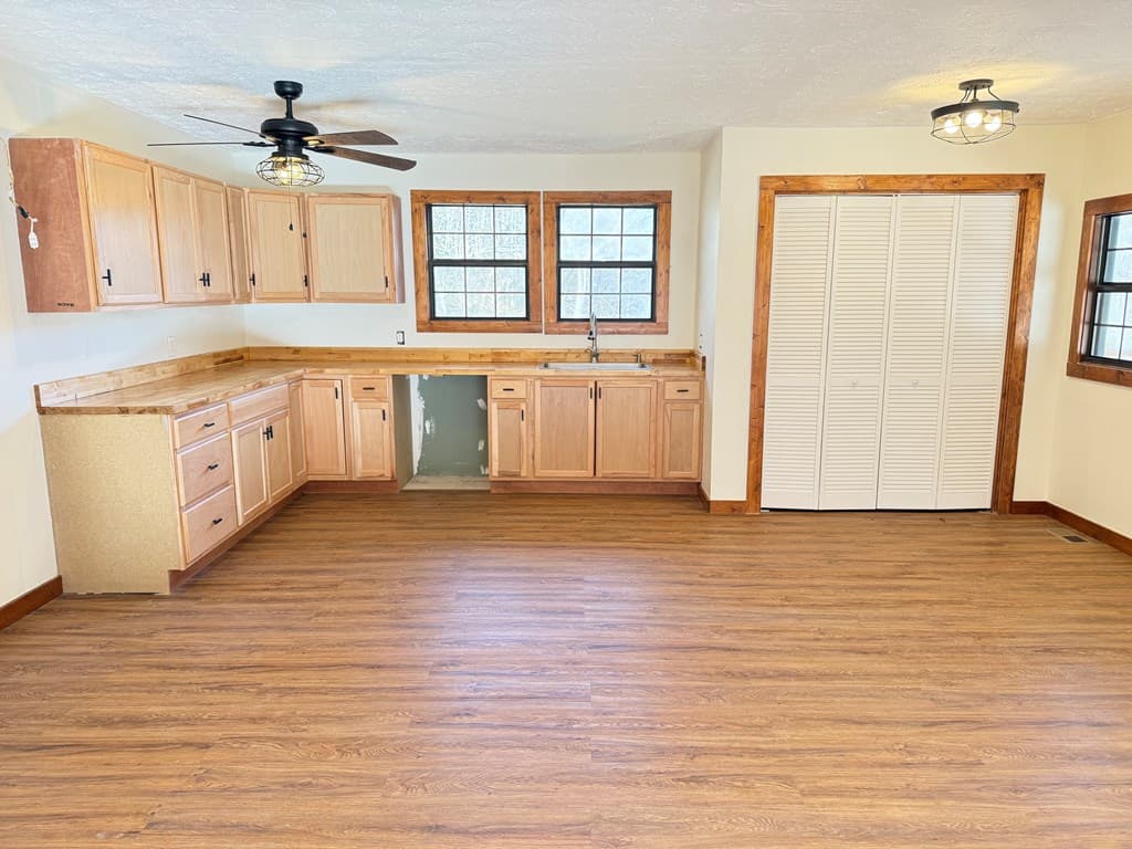 157 Old Loving Road, Mineral Bluff GA 30559 - Photo