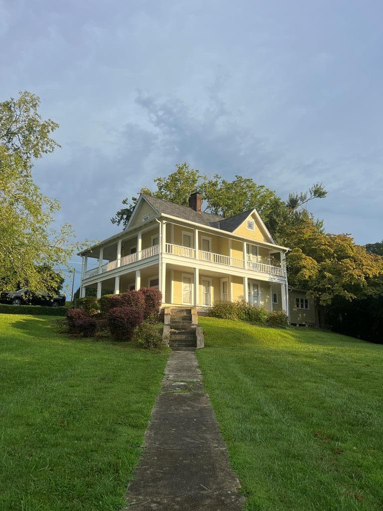 190 Mckinney Street, Blue Ridge GA 30513 - Primary photo