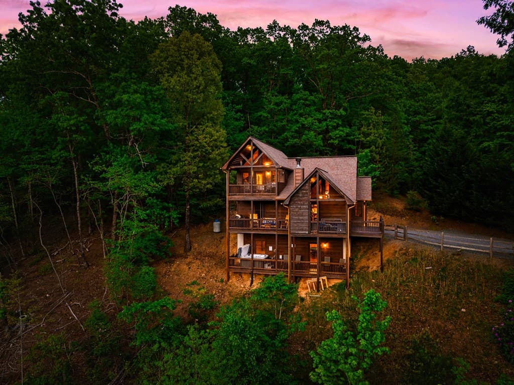 273 Deer Crest Heights, Blue Ridge GA 30513 - Photo