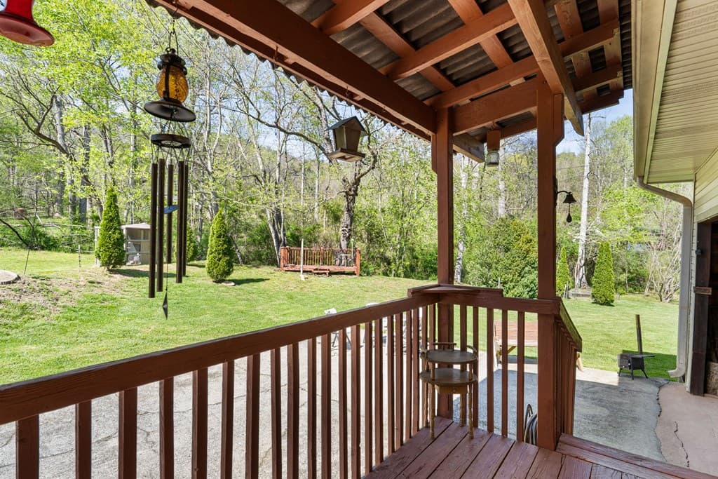 496 Jackie Cove Road, Hayesville NC 28904 - Photo