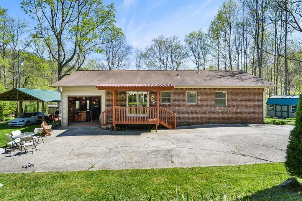 496 Jackie Cove Road, Hayesville NC 28904 - Photo