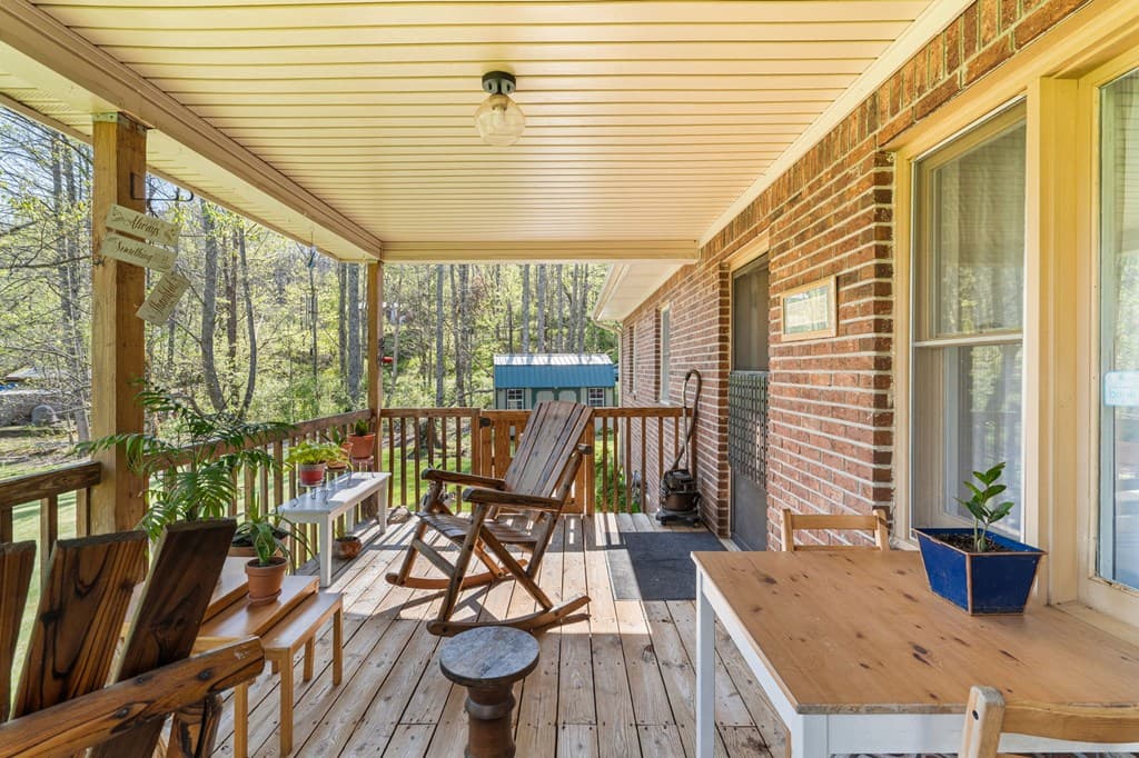 496 Jackie Cove Road, Hayesville NC 28904 - Photo