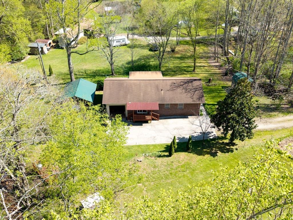 496 Jackie Cove Road, Hayesville NC 28904 - Photo