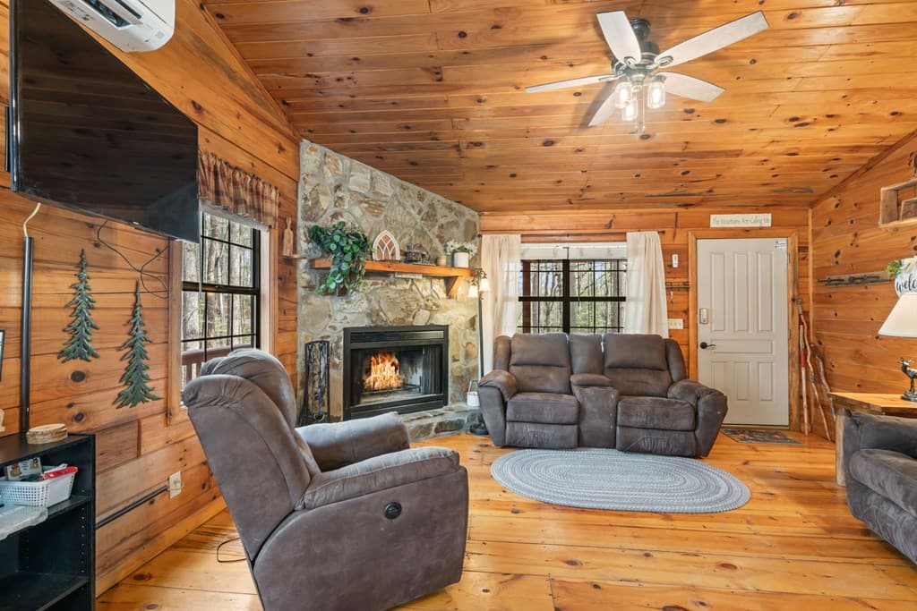 159 Pack Creek Road, Blue Ridge GA 30513 - Photo