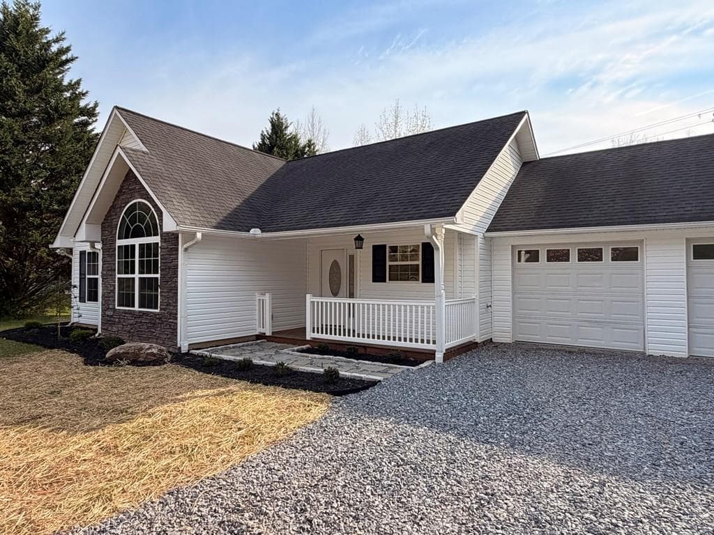 4333 Ada Street, Blue Ridge GA 30513 - Photo