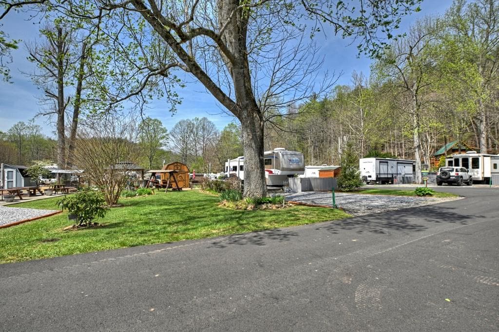 101/113 Twin Creeks Road, Blairsville GA 30512 - Primary photo