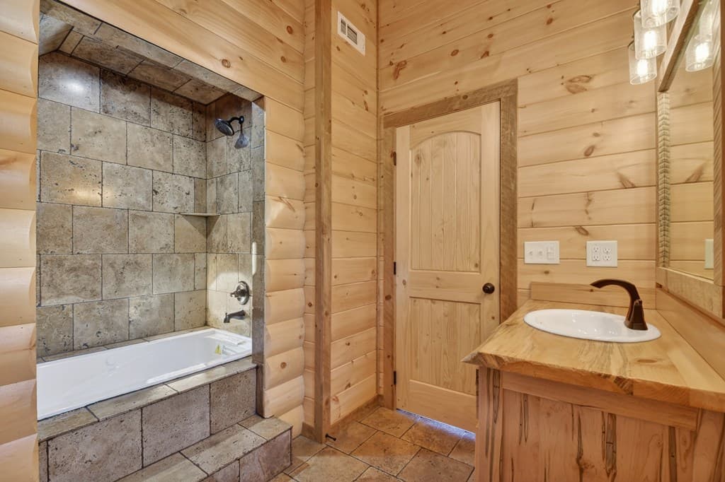 17 Dial Mountain Drive, Blue Ridge GA 30513 - Photo