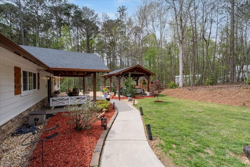 121 Willow Creek Lane, Ellijay GA 30536 - Photo