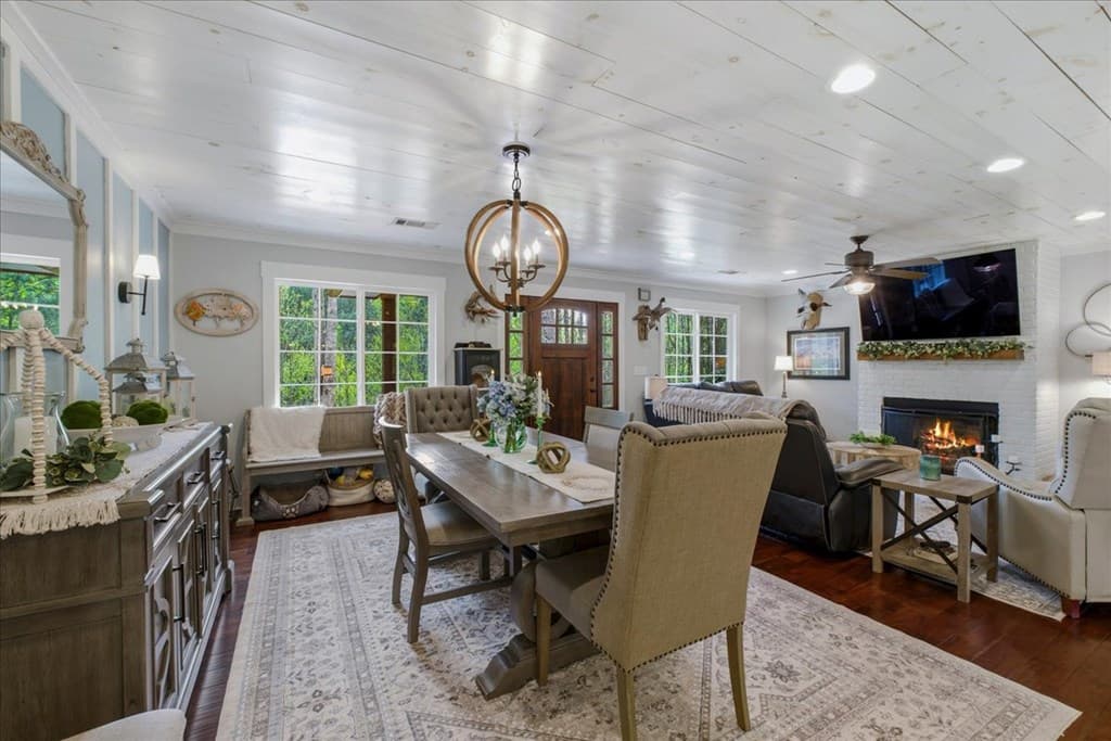 121 Willow Creek Lane, Ellijay GA 30536 - Photo
