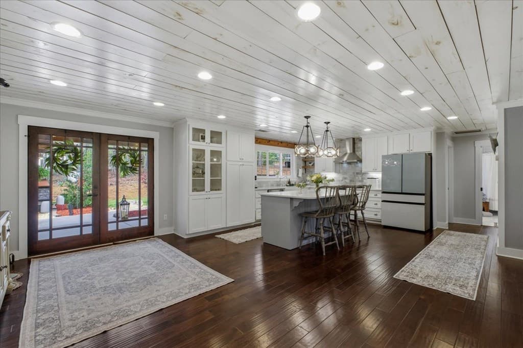121 Willow Creek Lane, Ellijay GA 30536 - Photo