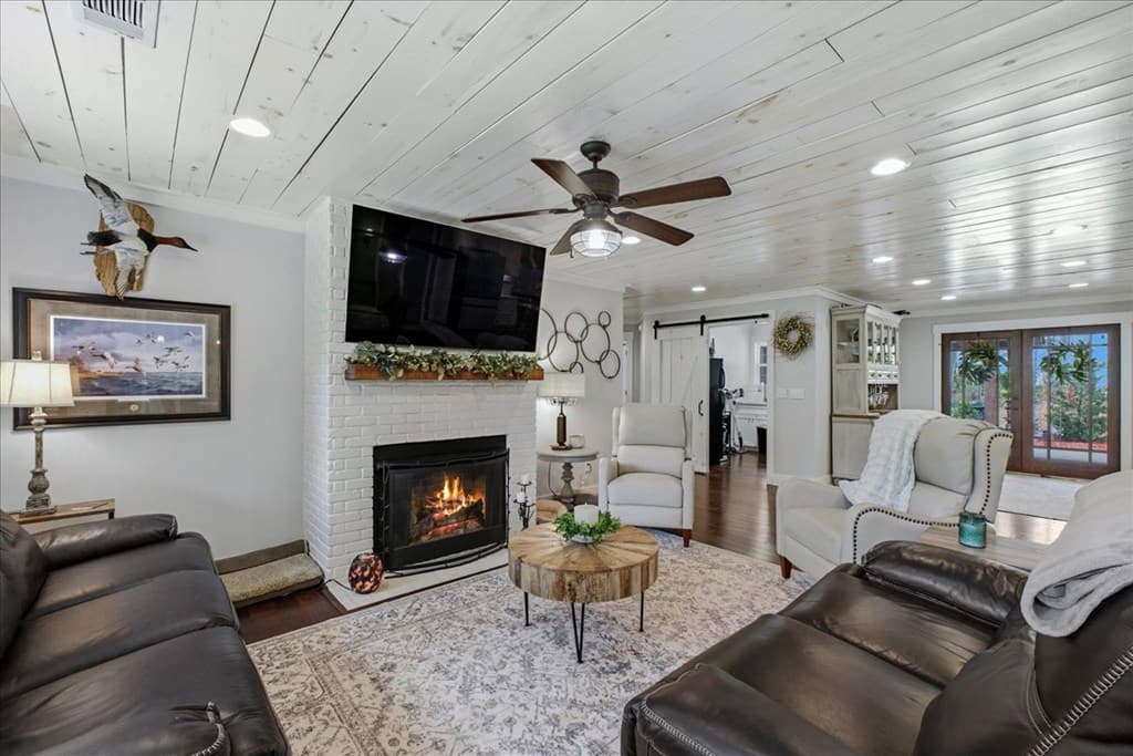 121 Willow Creek Lane, Ellijay GA 30536 - Photo