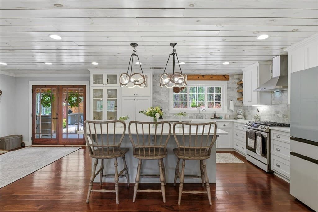 121 Willow Creek Lane, Ellijay GA 30536 - Photo