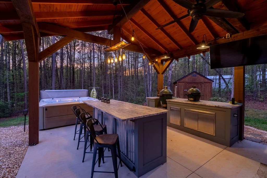 121 Willow Creek Lane, Ellijay GA 30536 - Photo