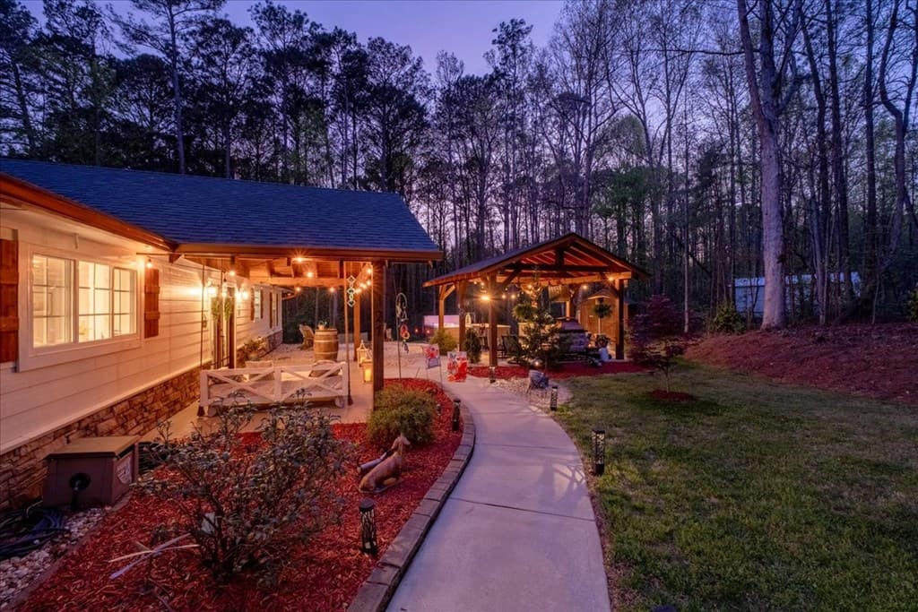 121 Willow Creek Lane, Ellijay GA 30536 - Photo