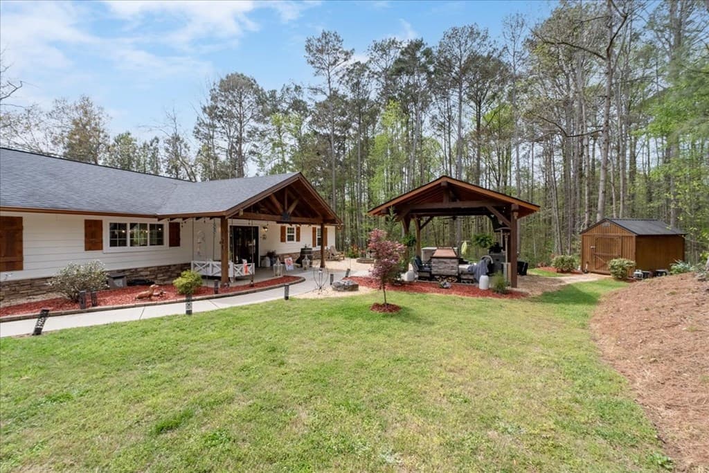 121 Willow Creek Lane, Ellijay GA 30536 - Photo