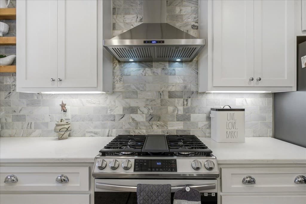 121 Willow Creek Lane, Ellijay GA 30536 - Photo