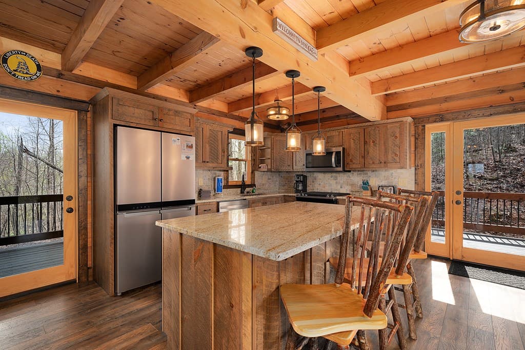136A Pack Creek, Blue Ridge GA 30513 - Photo