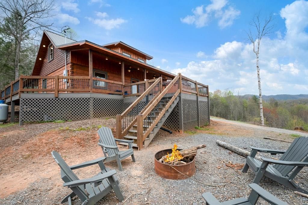 136A Pack Creek, Blue Ridge GA 30513 - Photo