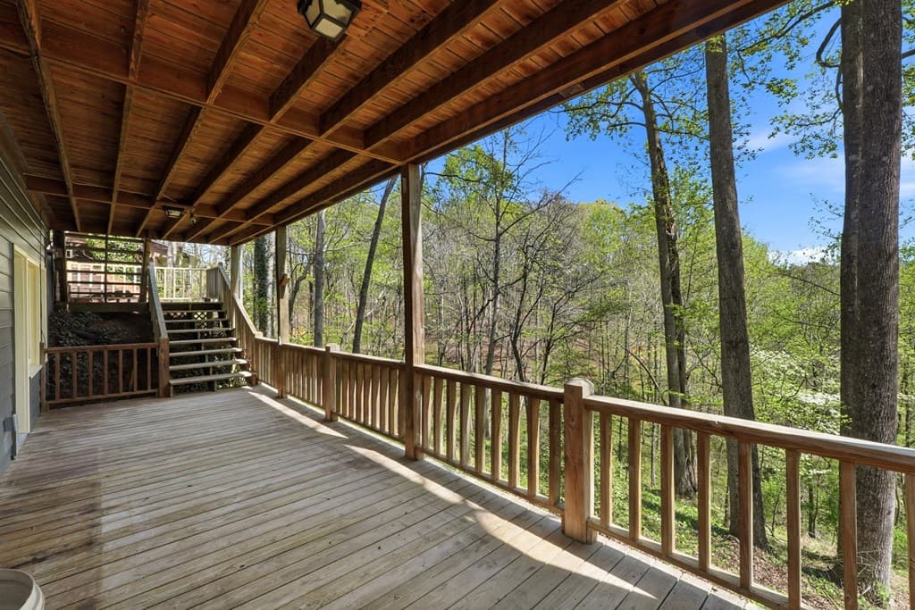 183 Dogwood Court, Ellijay GA 30540 - Photo