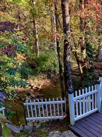 1112 Creekside Drive, Hiawassee GA 30546 - Photo