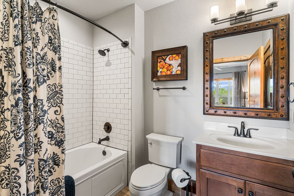 69 Lyndhurst Lane, Young Harris GA 30582 - Photo