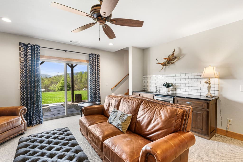 69 Lyndhurst Lane, Young Harris GA 30582 - Photo