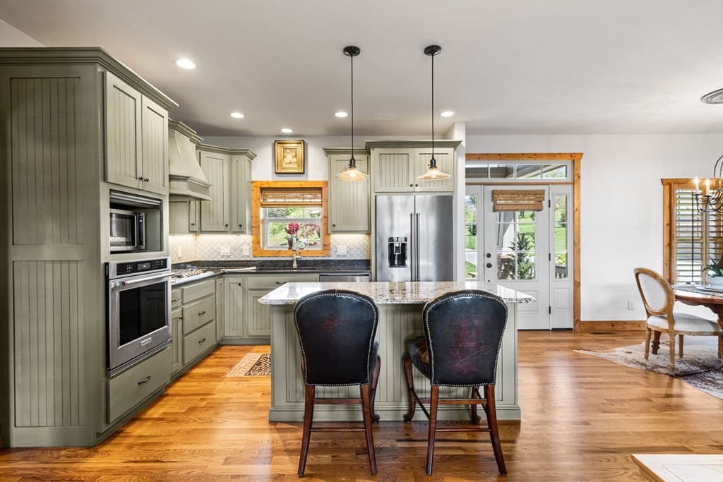 69 Lyndhurst Lane, Young Harris GA 30582 - Photo