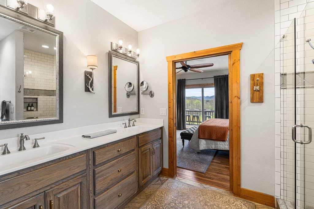 69 Lyndhurst Lane, Young Harris GA 30582 - Photo