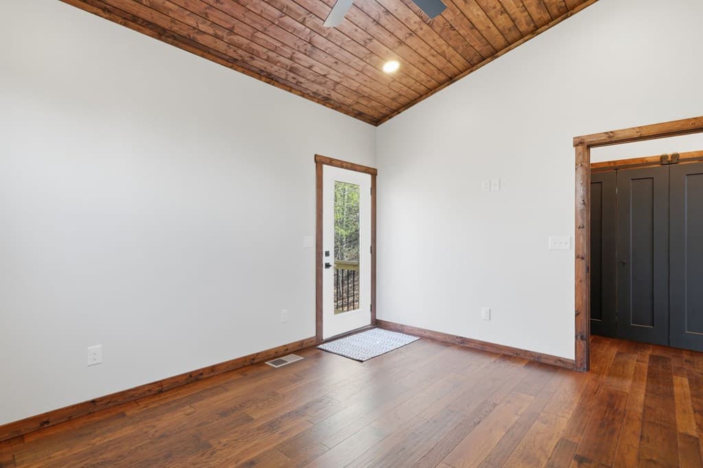 890 Joliet Drive, Ellijay GA 30540 - Photo