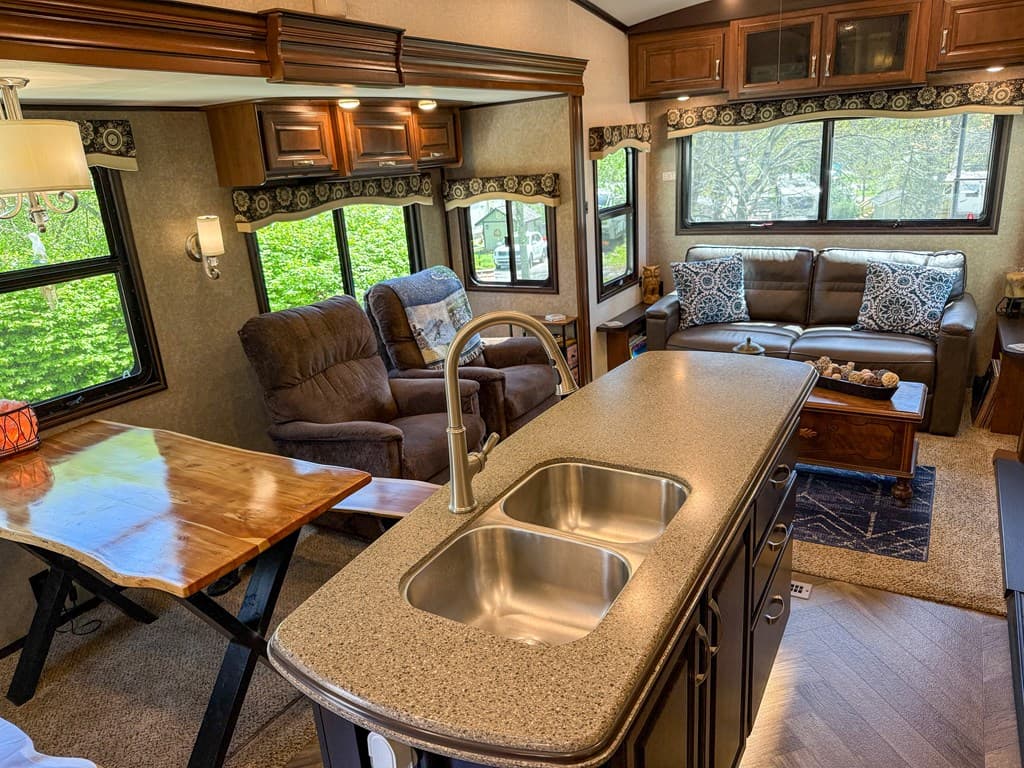 115 Apache Bend Road, Blairsville GA 30512 - Photo