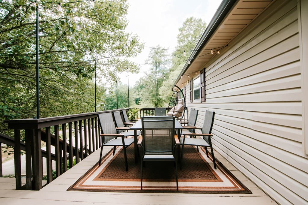 33 Pigeon Creek Drive, Blue Ridge GA 30513 - Photo