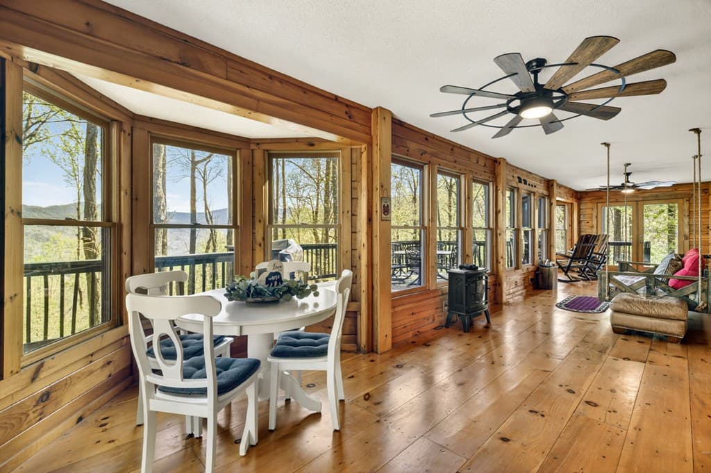 1831 Walnut Ridge, Ellijay GA 30536 - Photo