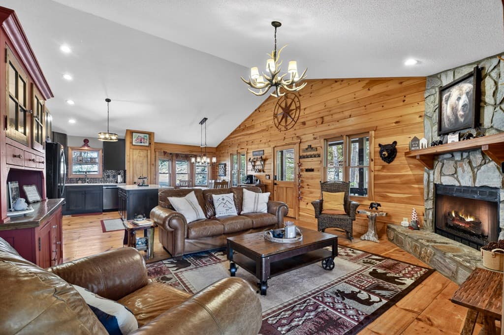 1831 Walnut Ridge, Ellijay GA 30536 - Photo