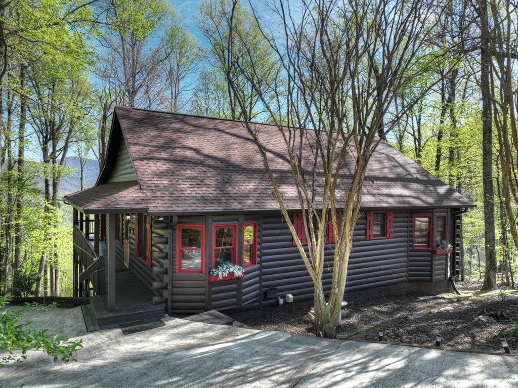 1831 Walnut Ridge, Ellijay GA 30536 - Primary photo