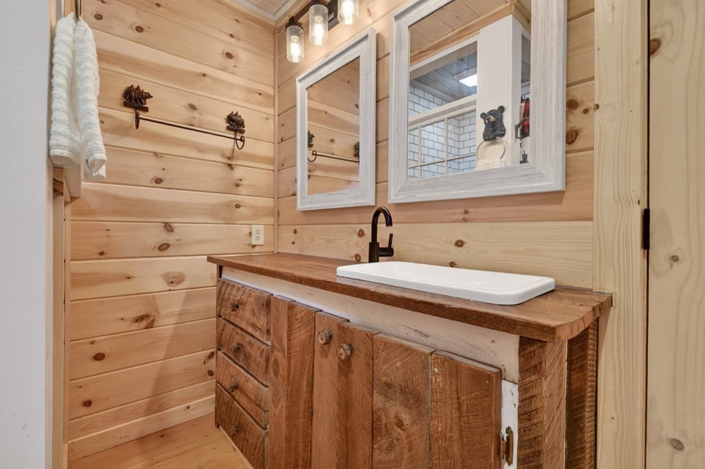 1831 Walnut Ridge, Ellijay GA 30536 - Photo