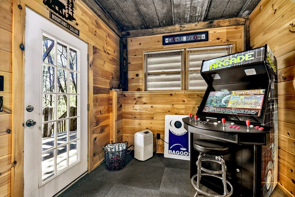 1831 Walnut Ridge, Ellijay GA 30536 - Photo