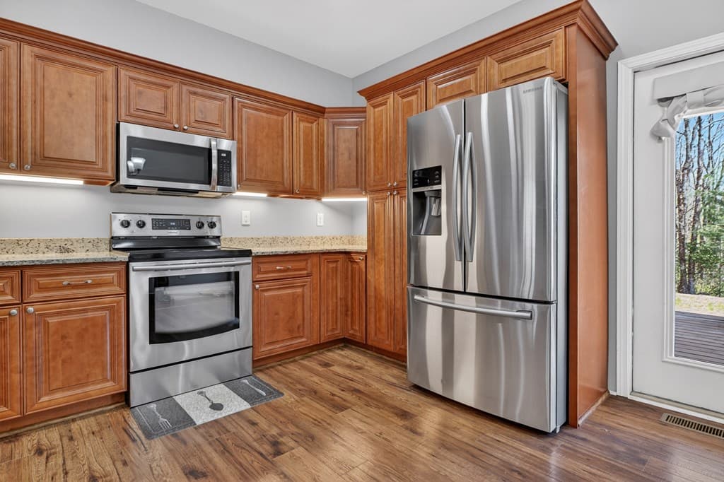 1073 Old Burnt Mountain Road, Ellijay GA 30536 - Photo