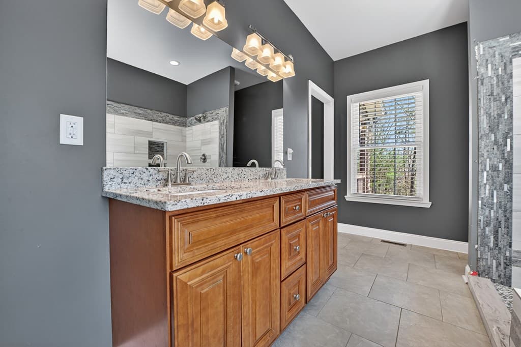 1073 Old Burnt Mountain Road, Ellijay GA 30536 - Photo